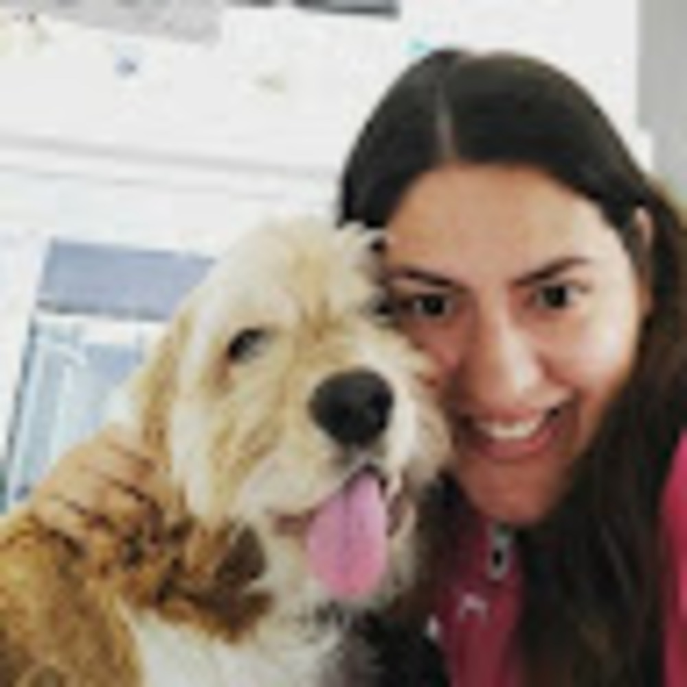 Meet your Posher, Danielle